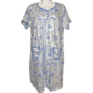 Vintage Lati Fashion Intimates Nightgown Housecoat Front Pockets Size L Kaftan